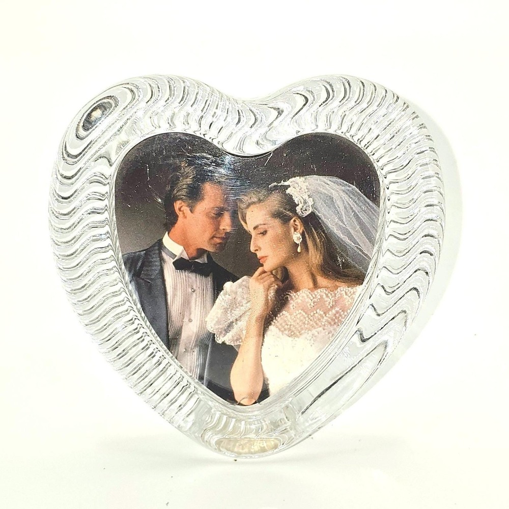 VTG Mikasa Japan Small Lead Crystal Heart Shaped Picture Frame Clear Ribbed Glas